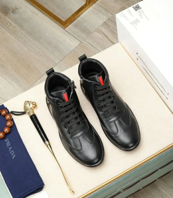 prada high top chaussures pour homme s_1163a102